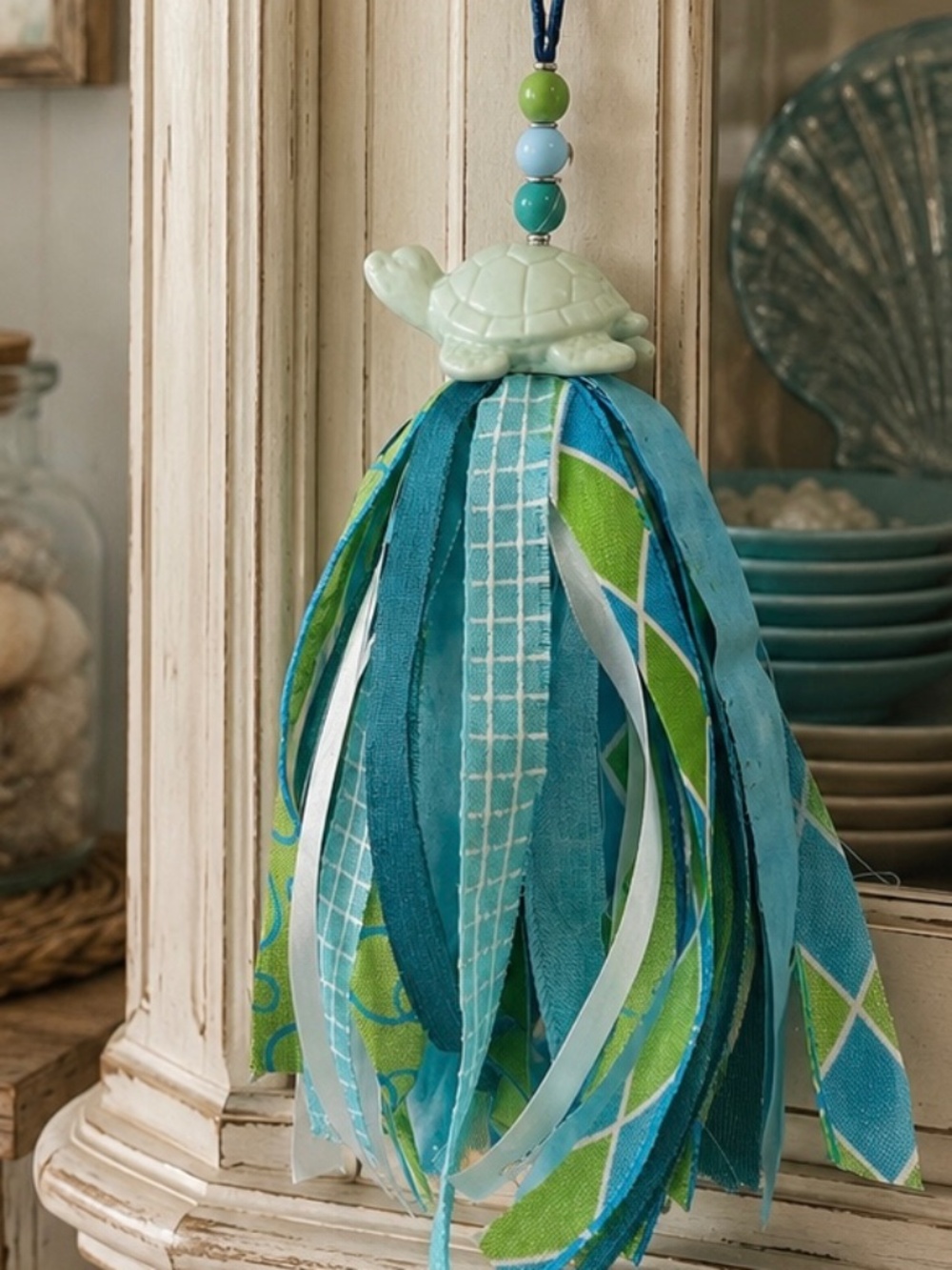 Turtle Salt Shaker Tassel